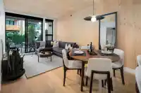 105 310 SALTER STREET - thumbnail 1