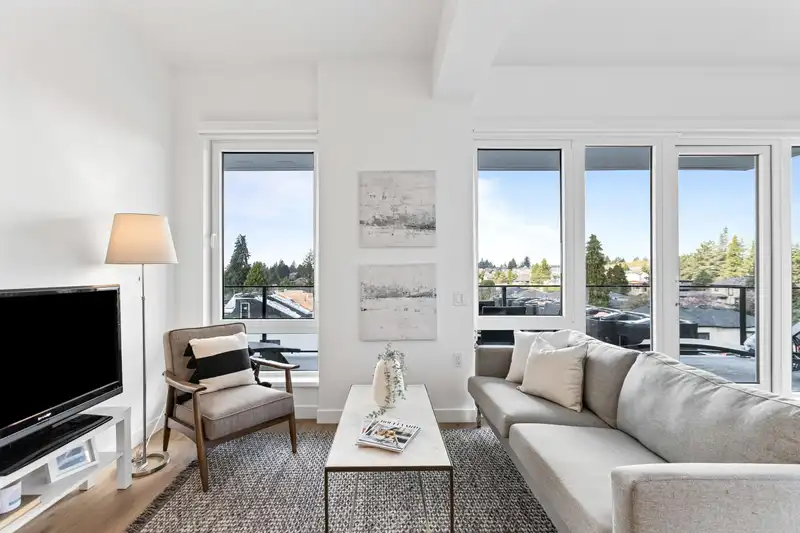 603 6859 CAMBIE STREET - photo 2 of 33