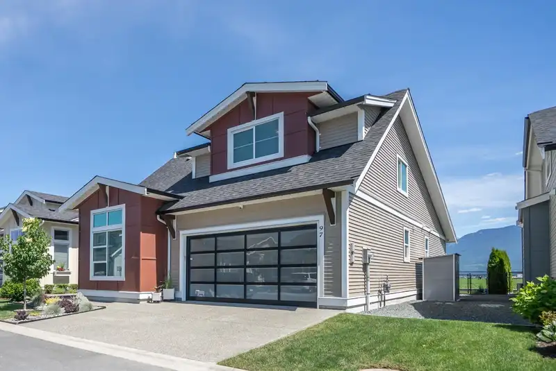 97 46213 HAKWELES ROAD - photo 1 of 40