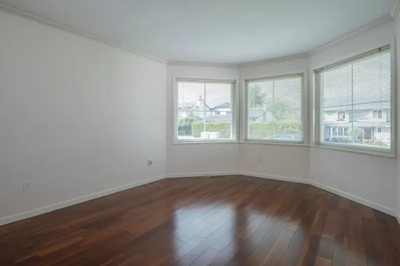 5114 219 STREET - photo 4 of 37