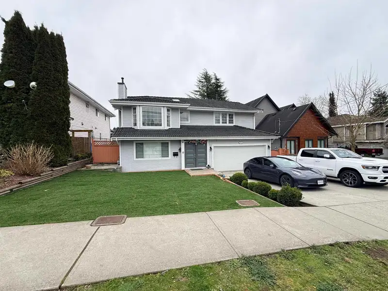 8502 148 STREET - photo 1 of 32
