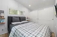 H113 STRAWBERRY LANE - thumbnail 15