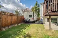 9210 212A STREET - thumbnail 35