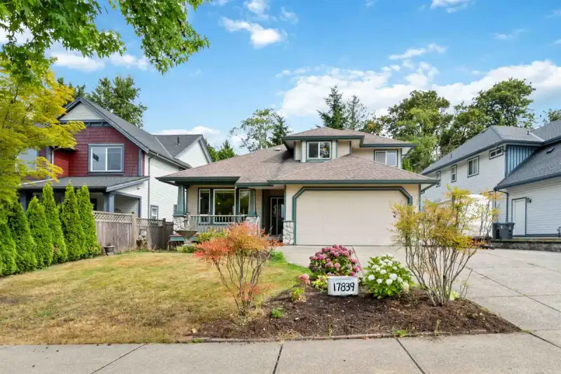 17839 68TH AVENUE - photo 1 of 30