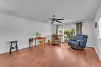 18 3300 HORN STREET - thumbnail 6