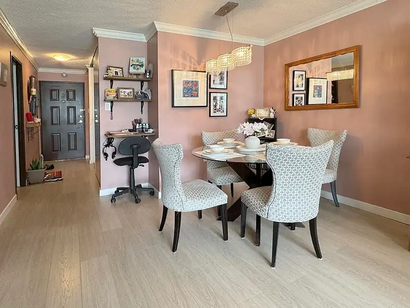 703 6631 MINORU BOULEVARD - photo 3 of 16