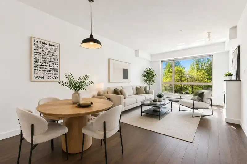 303 1330 MARINE DRIVE - photo 1 of 23