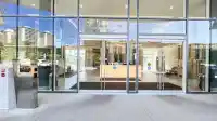 1001 4890 LOUGHEED HIGHWAY - thumbnail 4