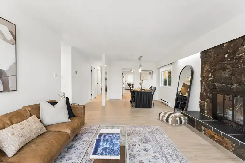 1564 HOPE ROAD - photo 4 of 40