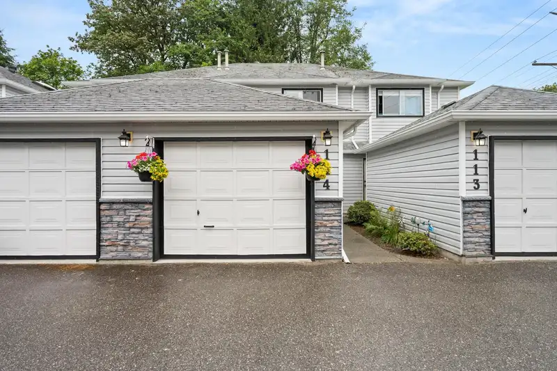 114 9507 208 STREET - photo 1 of 35