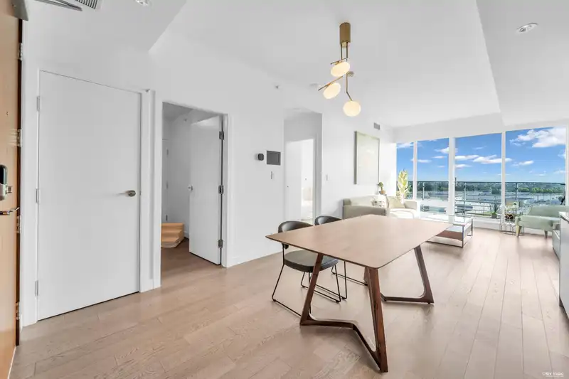1003 6622 PEARSON WAY - photo 4 of 33