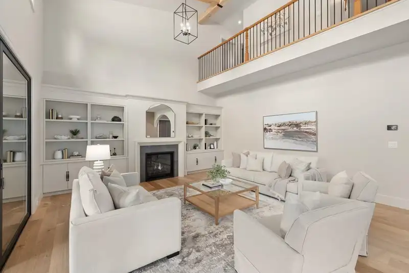 23490 MARY AVENUE - photo 4 of 40