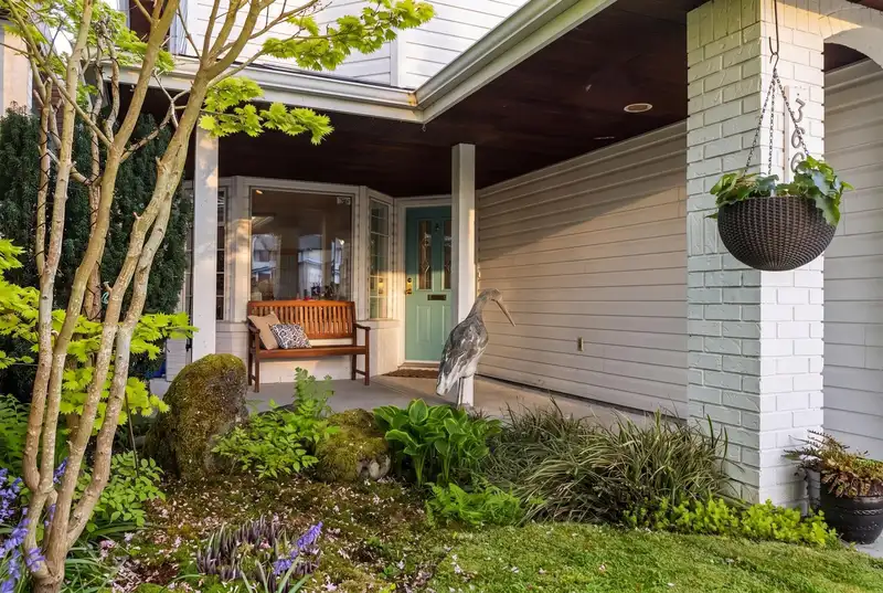 3660 GARRY STREET - photo 2 of 38