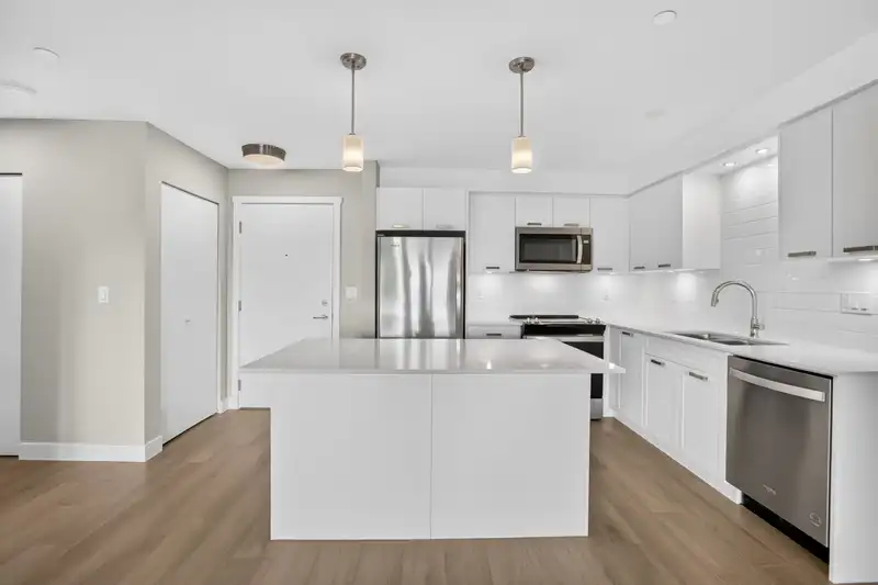 311 22562 121 AVENUE - photo 4 of 30