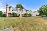 45992 SILVER AVENUE - thumbnail 2