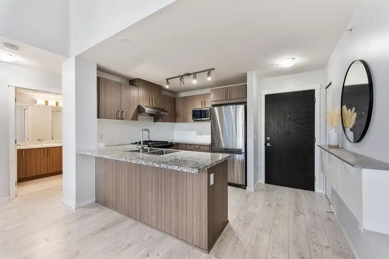 413 3156 DAYANEE SPRINGS BOULEVARD - photo 4 of 31