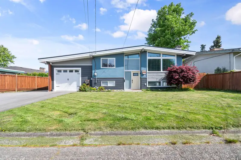 46155 LARCH AVENUE - photo 1 of 35