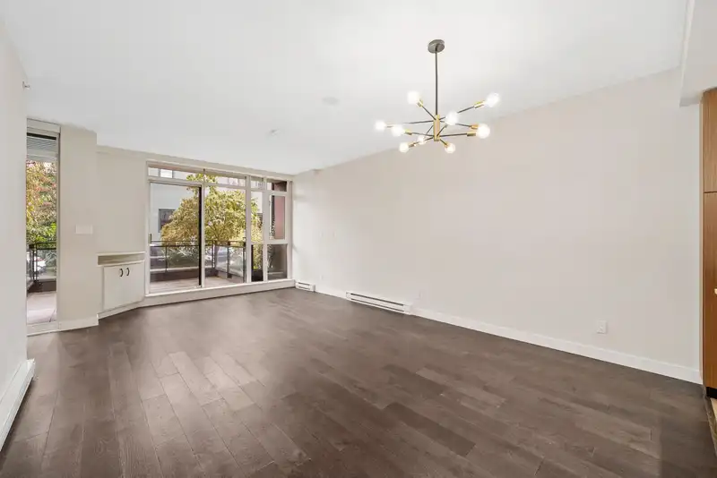 2389 SCOTIA STREET - photo 3 of 37