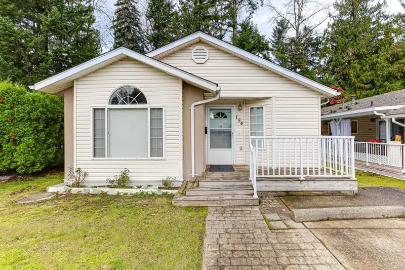 154 9080 198 STREET - photo 1 of 31