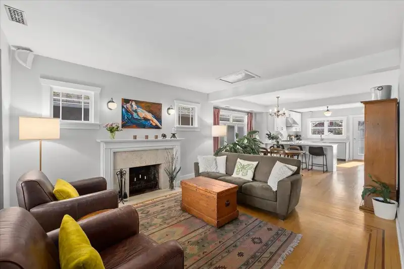 3440 W 26TH AVENUE - photo 3 of 31