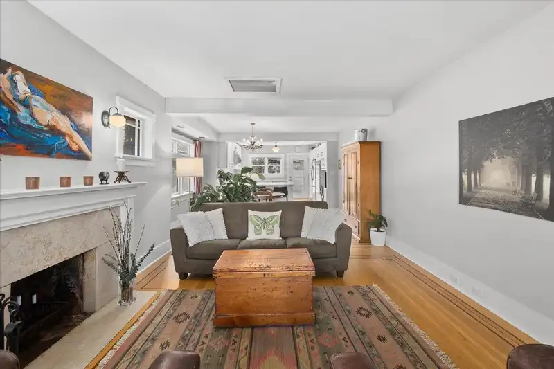 3440 W 26TH AVENUE - photo 4 of 31