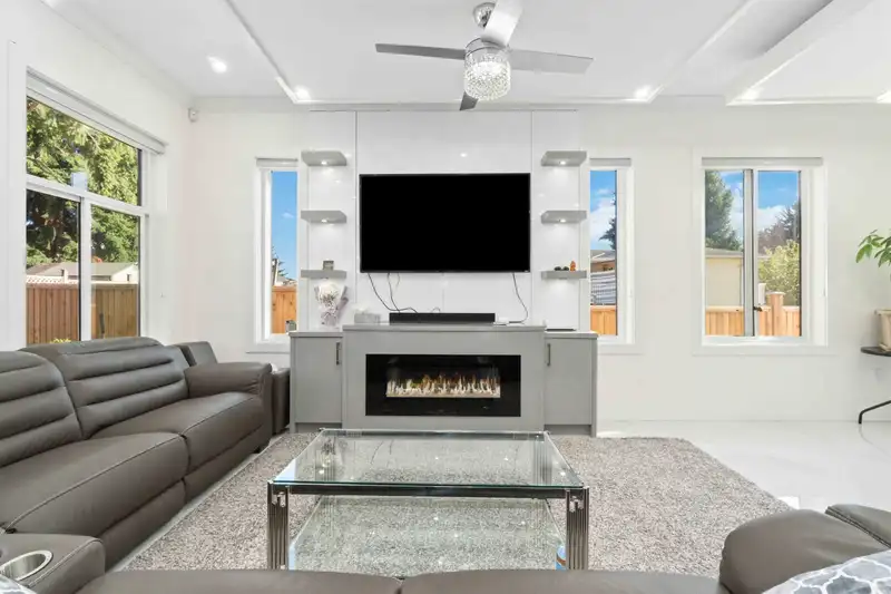 7688 115A STREET - photo 4 of 25