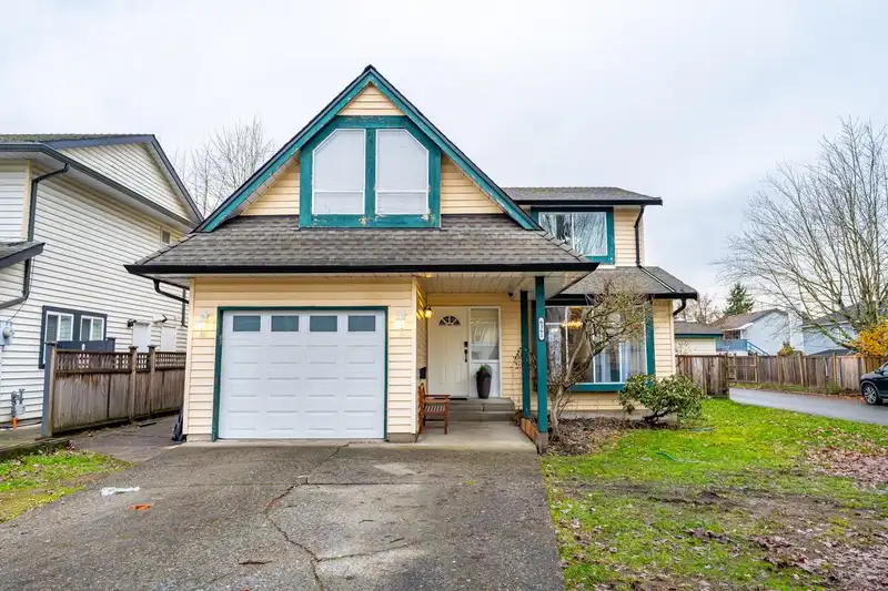 6361 172 STREET - photo 1 of 40