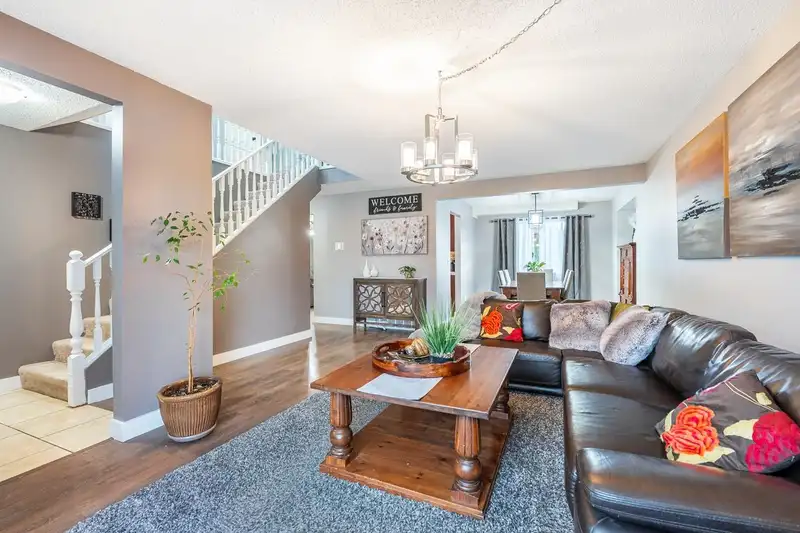 6361 172 STREET - photo 4 of 40