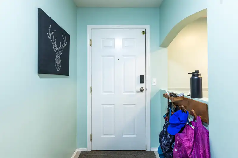 114 2750 FAIRLANE STREET - photo 2 of 40