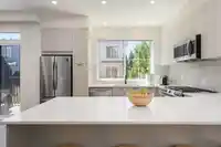82 488 FURNESS STREET - thumbnail 4