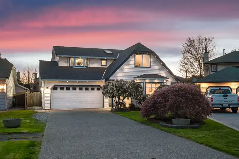 20275 94B AVENUE - photo 1 of 40
