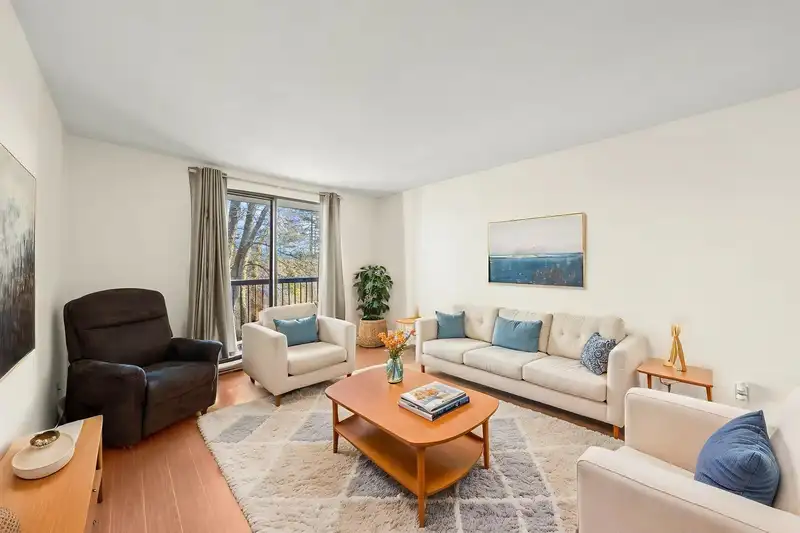 312 8391 BENNETT ROAD - photo 1 of 17