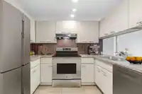 107 933 W 8TH AVENUE - thumbnail 3