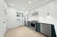 254 720 ROBINSON STREET - thumbnail 7