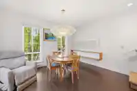 1 2423 AVON PLACE - thumbnail 9