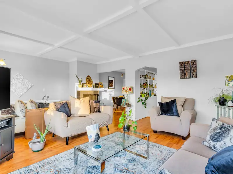 852 STEVENS STREET - photo 4 of 31