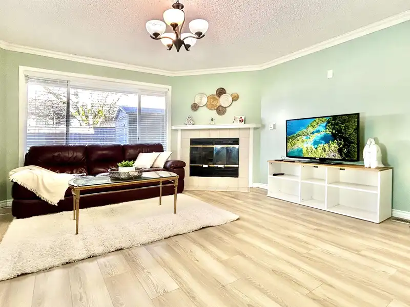 11 7871 FRANCIS ROAD - photo 3 of 30
