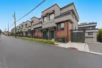 27 632 E 3RD STREET - thumbnail 4