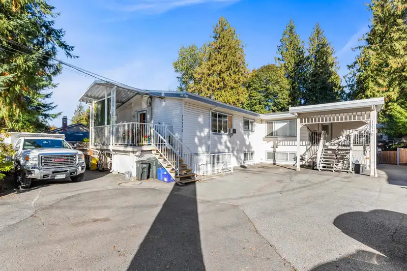 11730 11732 BONSON ROAD - photo 1 of 32