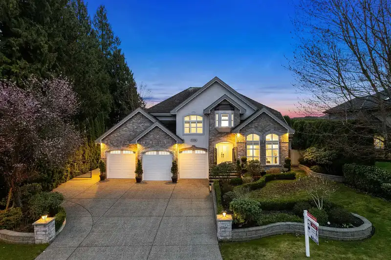 15328 N KETTLE CRESCENT - photo 1 of 40