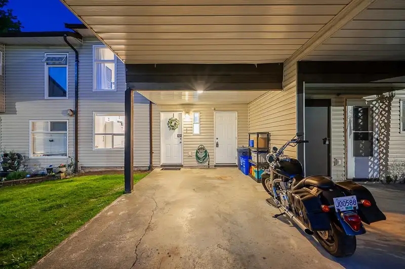 130 2844 273 STREET - photo 2 of 28