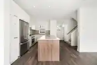 158 1290 MITCHELL STREET - thumbnail 7