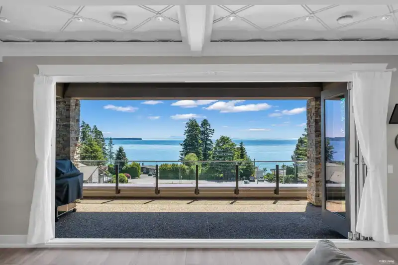 13372 MARINE DRIVE - photo 4 of 40