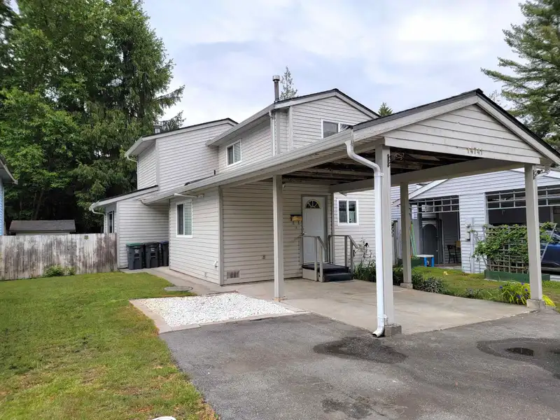 14741 101A AVENUE - photo 2 of 36