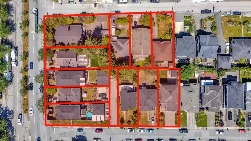 3717 PRICE STREET - photo 1 of 6