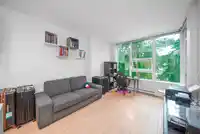 304 530 WHITING WAY - thumbnail 2