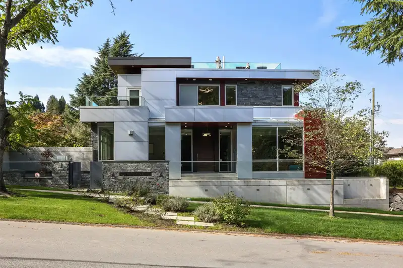 1909 DISCOVERY STREET - photo 2 of 40