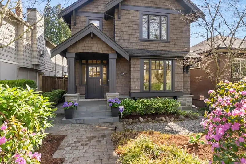 3116 W 28TH AVENUE - photo 3 of 40