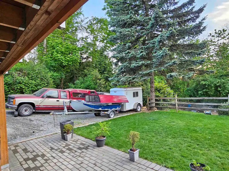 10223 124 STREET - photo 4 of 28