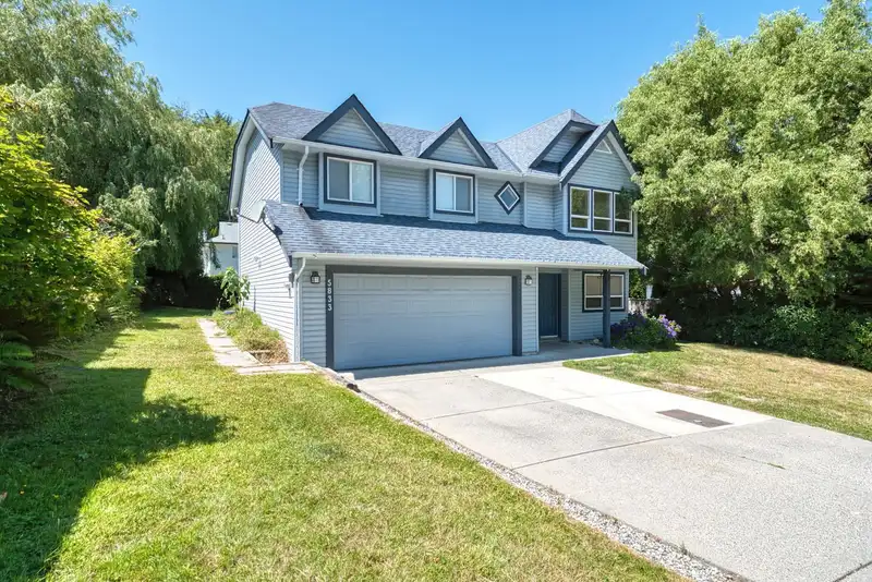 5833 HERON PLACE - photo 2 of 36